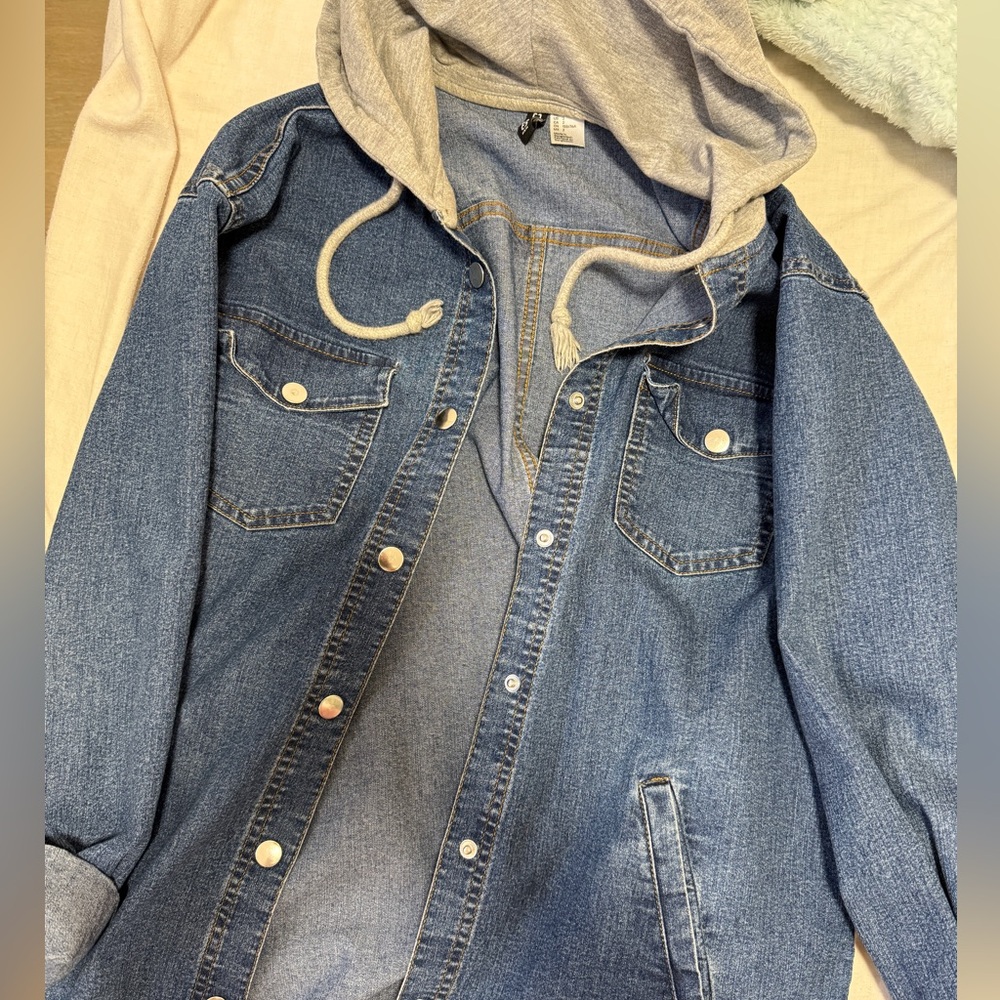 Oversized denim jacket